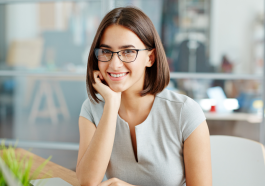 How to Achieve Chic Office Looks for Petite Women