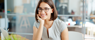 How to Achieve Chic Office Looks for Petite Women